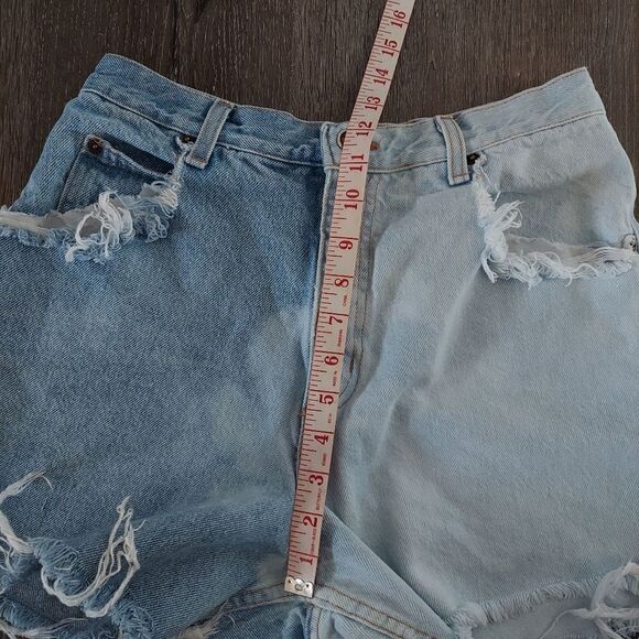 Vintage Made in USA Raw Frayed Hem Half Bleached Distressed High Rise Shorts 10 - Picture 9 of 10